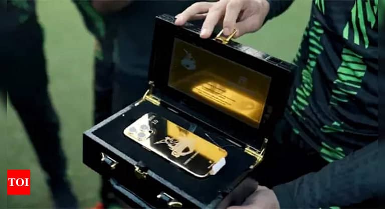 After hair dryer and trimmer, PSL franchise gifts gold-plated iPhone 16 Pro to star bowler